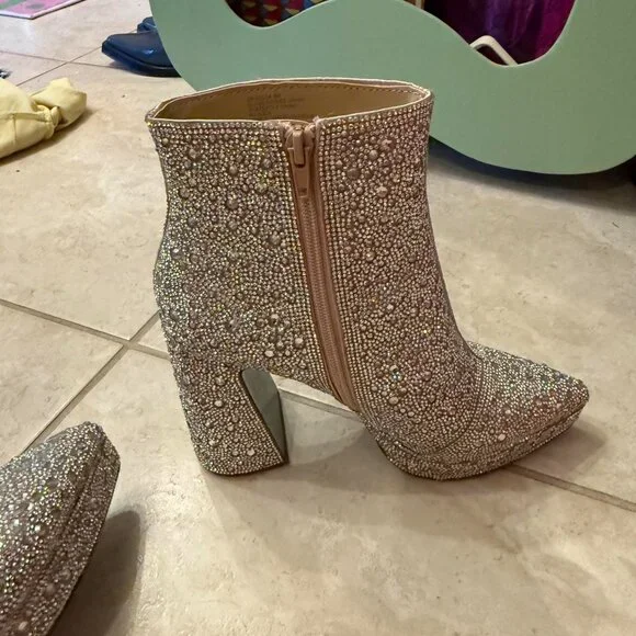 Betsey Johnson Della size 8 glitter gem rhinestone Glamorous boots - Picture 6 of 8